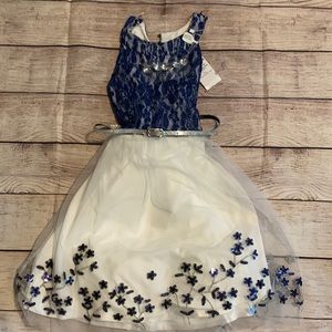 Girls size 12 dress new with tags